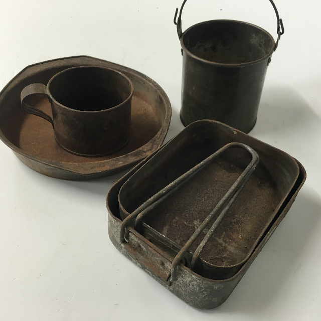 CAMPING COOKWARE, Assorted Rusted